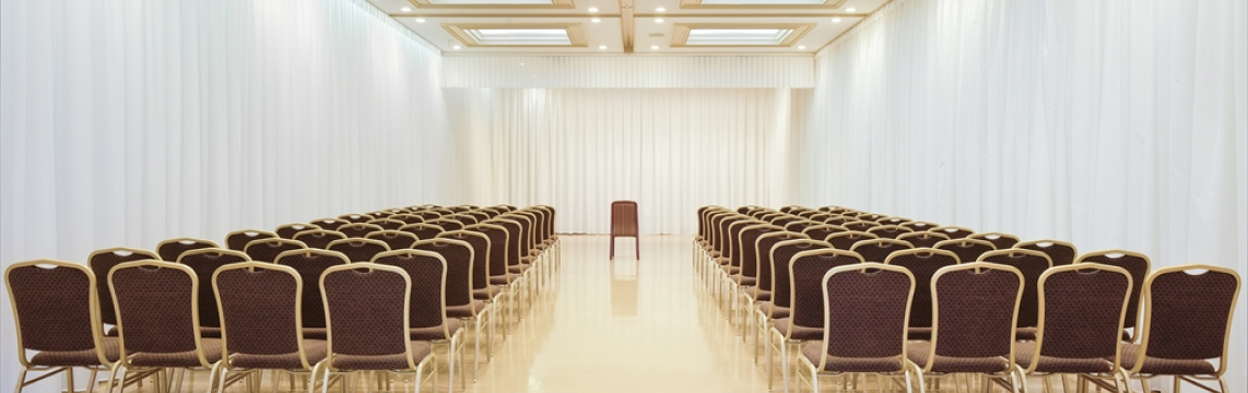 桐ヶ谷斎場　専用控室有り式場（雲）